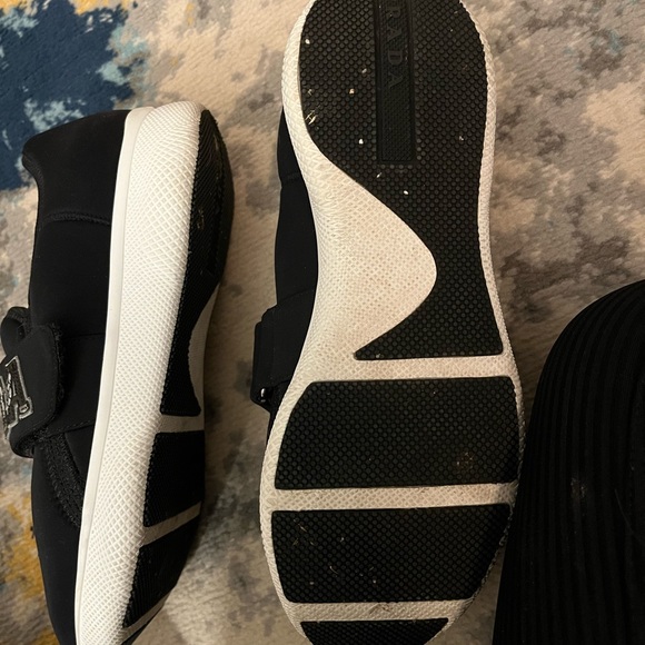 Womens Prada sneakers with velcro Prada brand name strap. Size IT 36. - Picture 9 of 9